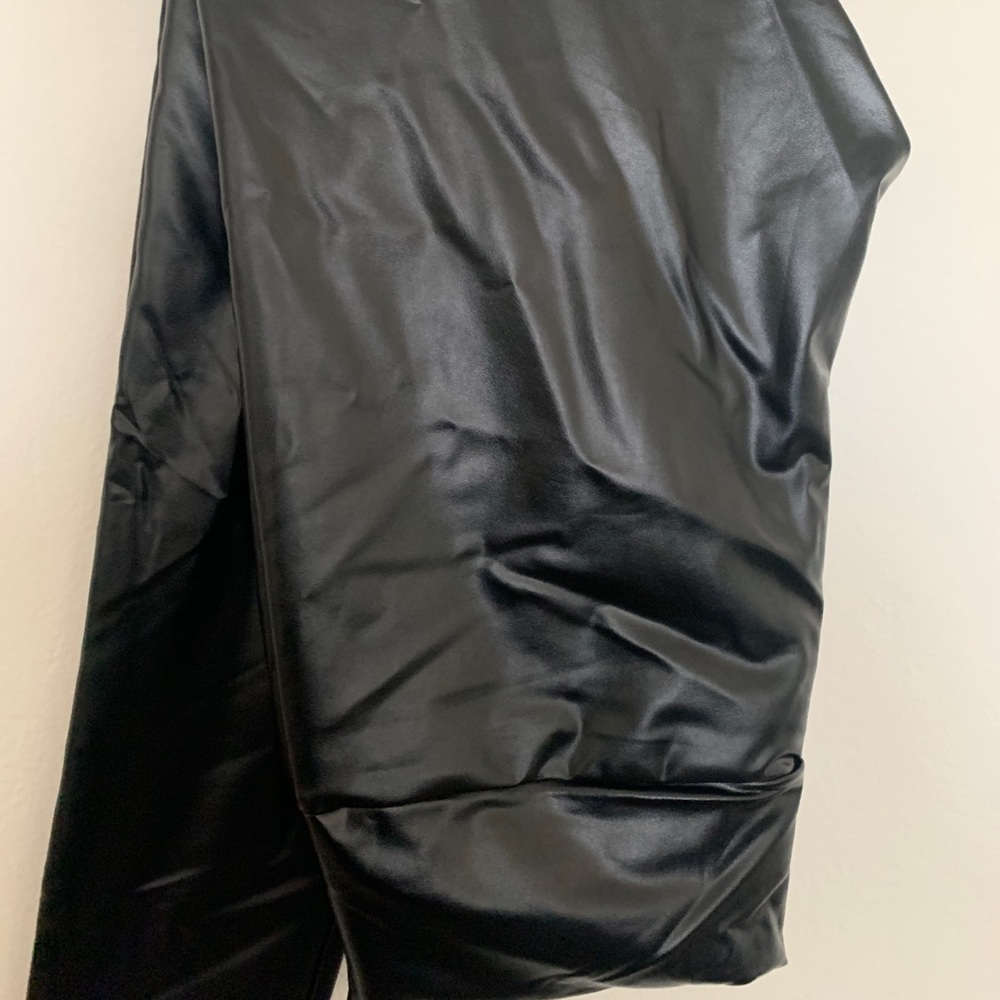 leather leggings